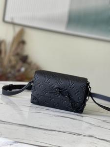 LV Handbags 782